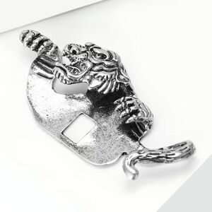 Silver Tiger Pocket Brooch